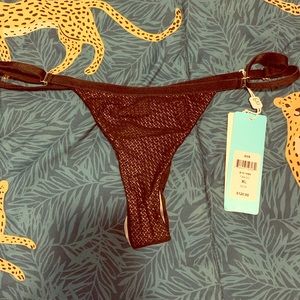 Beach Bunny Bikini Never Worn!